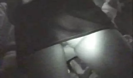 رئیس بزرگ عکس جدید سکسی یک مرد به دفتر آورده و او را برآورده از blowjob.