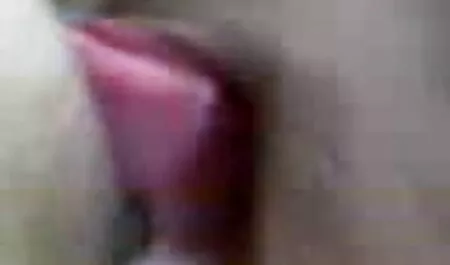 دو مرد, پوست ران چین و چروک, پوست بزرگ سیاه و سفید در یک چکش عکس شهوانی جدید در باز با سرطان