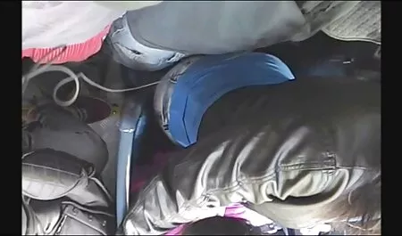 طعم و مزه شیر با کیک تحریک یک مرد به سیاوش دلسوز سکس ارتباط جنسی با یک دختر پس از ضربه و پول.